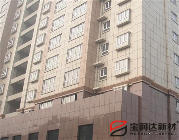 深度合作！寶潤達(dá)與三門峽曹經(jīng)理簽訂一體板50000平方