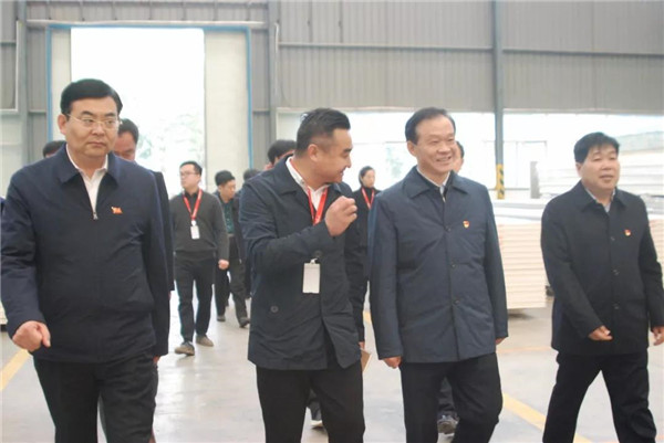 寶潤(rùn)達(dá) 寶潤(rùn)達(dá)